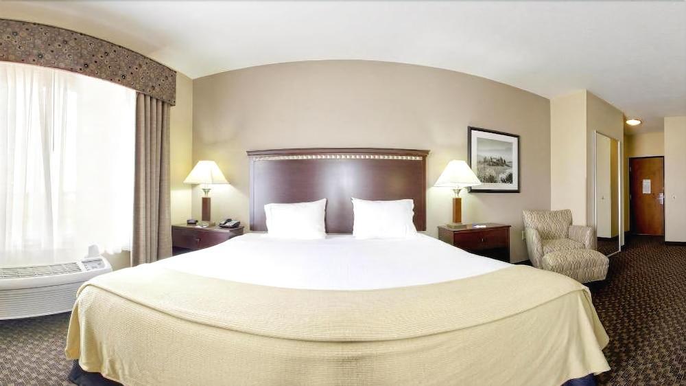 Route 66 Inn & Suites Маями Екстериор снимка
