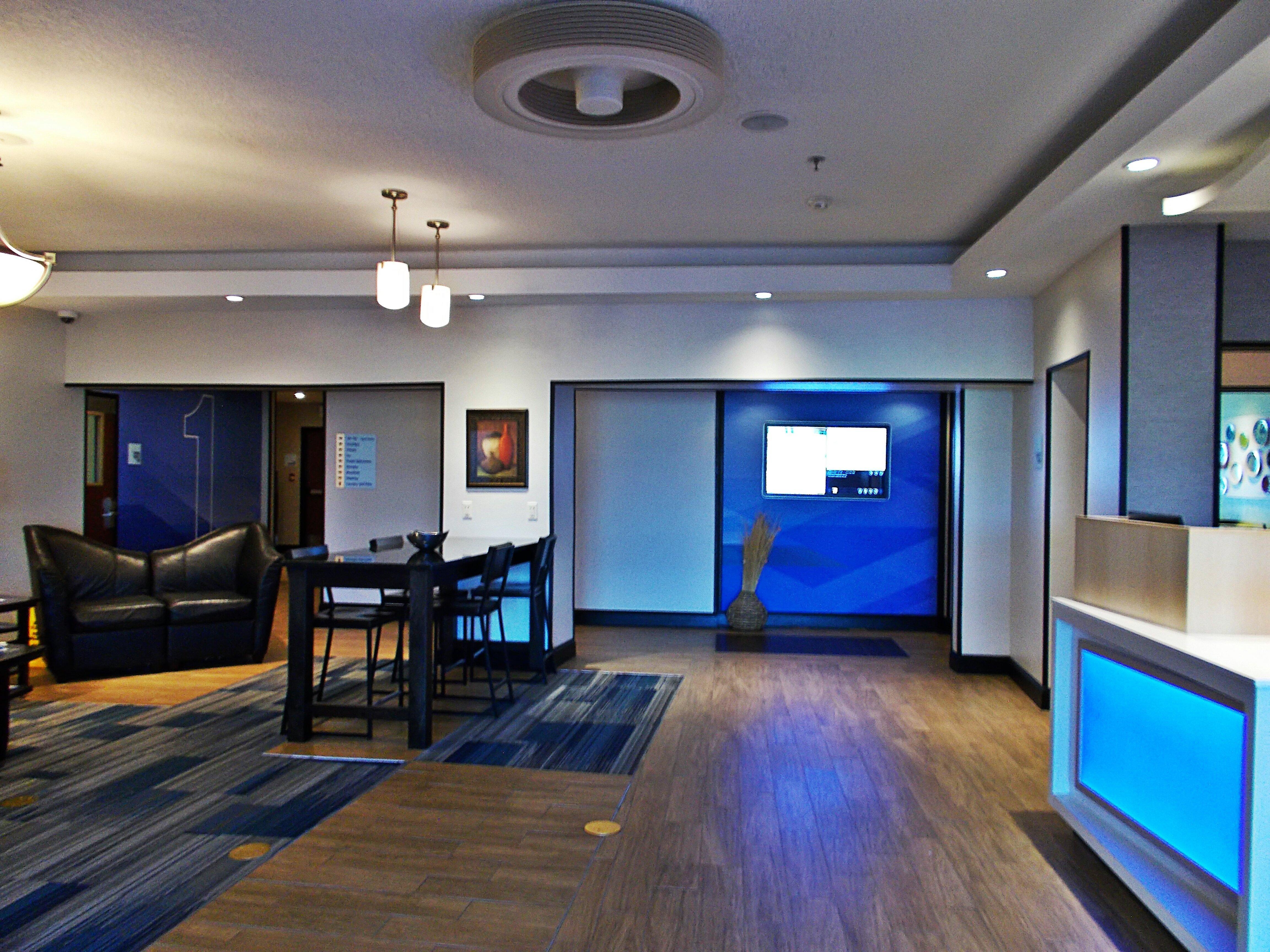 Route 66 Inn & Suites Маями Екстериор снимка