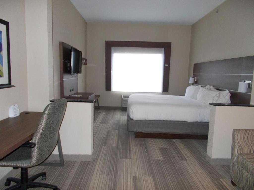 Route 66 Inn & Suites Маями Екстериор снимка