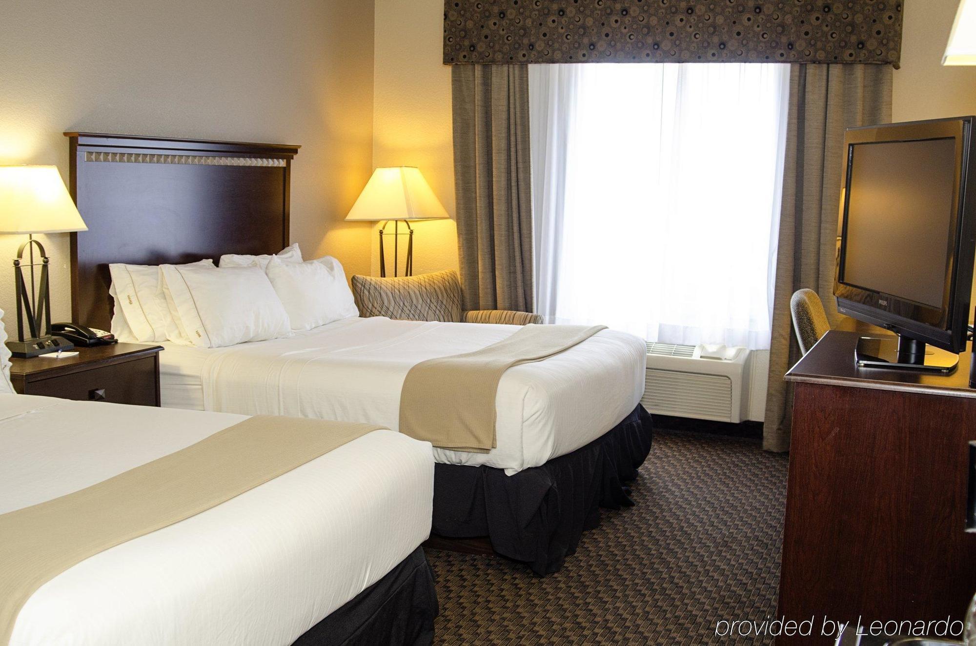 Route 66 Inn & Suites Маями Екстериор снимка