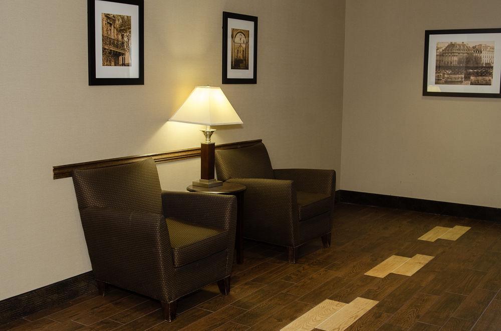 Route 66 Inn & Suites Маями Екстериор снимка