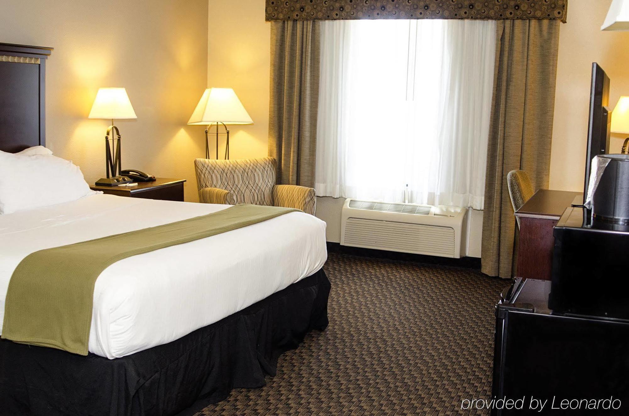 Route 66 Inn & Suites Маями Екстериор снимка